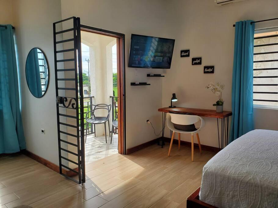 'The Solace' New Luxury Modern 1Bed 1Bath Apt. Portmore Exteriér fotografie